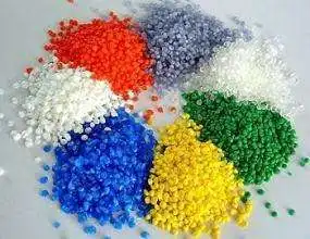 Le plastique traditionnel est-il obsolète ? Les amateurs de jouets recherchen...